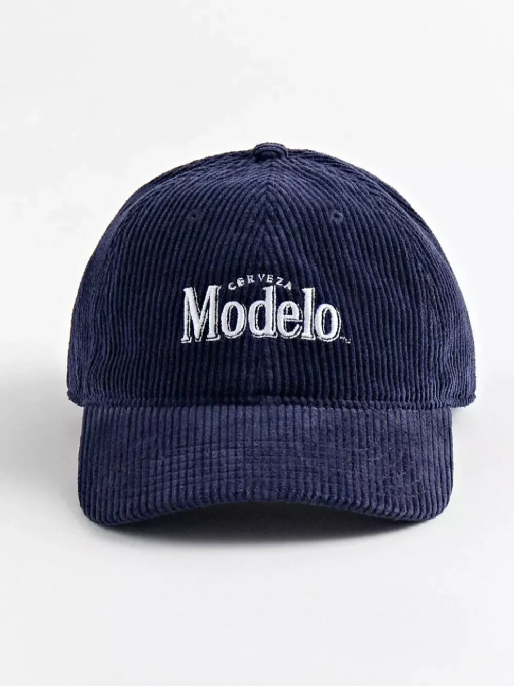 URBAN OUTFITTERS MODELO CORDUROY HAT